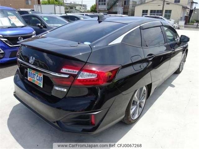 honda clarity-phev 2019 -HONDA--Clarity ZC5--ZC5-1000422---HONDA--Clarity ZC5--ZC5-1000422- image 2