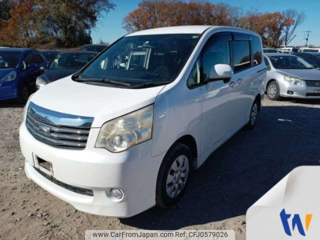 toyota noah 2013 -TOYOTA--Noah DBA-ZRR70G--ZRR70-0554327---TOYOTA--Noah DBA-ZRR70G--ZRR70-0554327- image 1