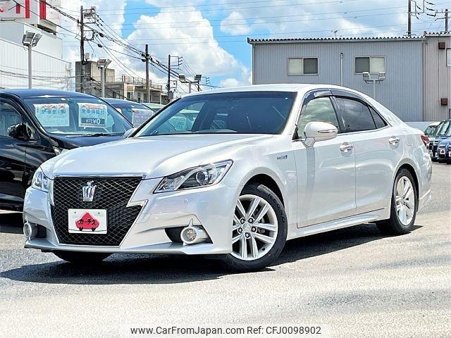 toyota crown 2013 -TOYOTA--Crown DAA-AWS210--AWS210-6040797---TOYOTA--Crown DAA-AWS210--AWS210-6040797- image 1