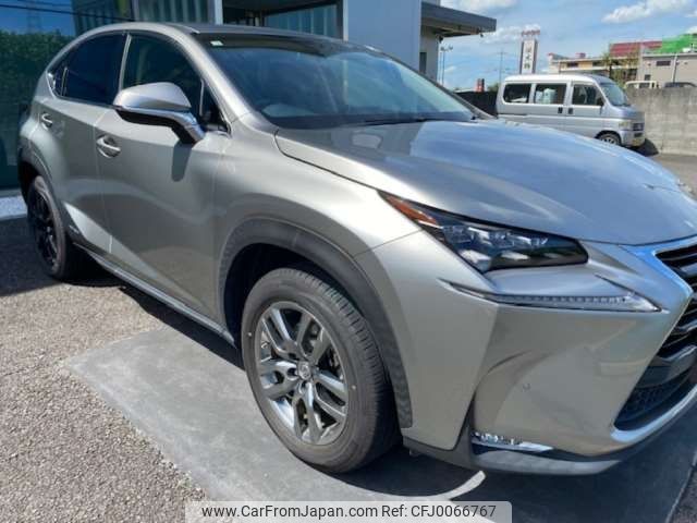 lexus nx 2016 -LEXUS 【名古屋 372】--Lexus NX DAA-AYZ10--AYZ10-1013436---LEXUS 【名古屋 372】--Lexus NX DAA-AYZ10--AYZ10-1013436- image 2