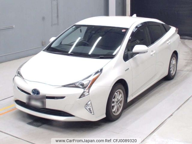 toyota prius 2017 -TOYOTA--Prius ZVW55-8050945---TOYOTA--Prius ZVW55-8050945- image 1