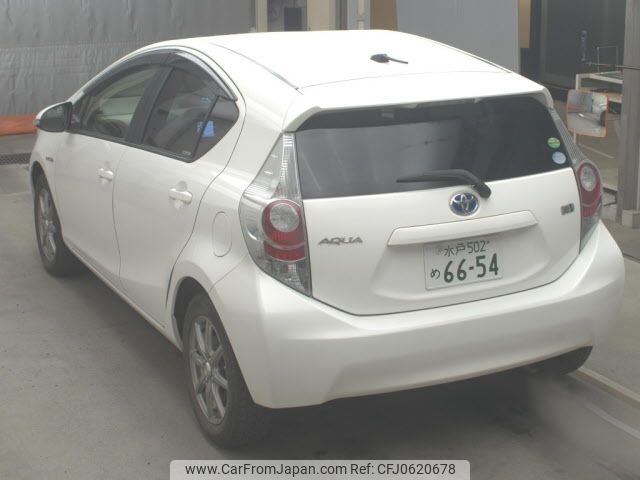 toyota aqua 2014 -TOYOTA 【水戸 502ﾒ6654】--AQUA NHP10-2374622---TOYOTA 【水戸 502ﾒ6654】--AQUA NHP10-2374622- image 2