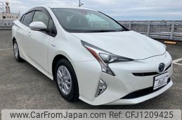 toyota prius 2018 -TOYOTA 【名変中 】--Prius ZVW50--6125417---TOYOTA 【名変中 】--Prius ZVW50--6125417-