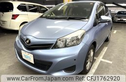 toyota vitz 2012 CFJ1762920
