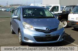 toyota vitz 2011 No.15542