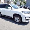 toyota land-cruiser-prado 2020 24631417 image 3