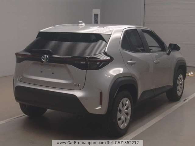 toyota yaris-cross 2021 CFJ1852212 image 2