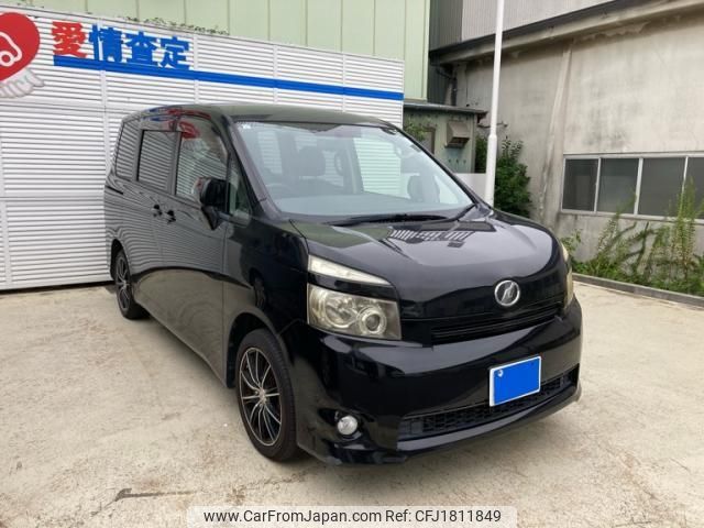 toyota voxy 2009 CFJ1811849 image 1