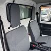 nissan clipper-truck 2018 CFJ1663175 image 27