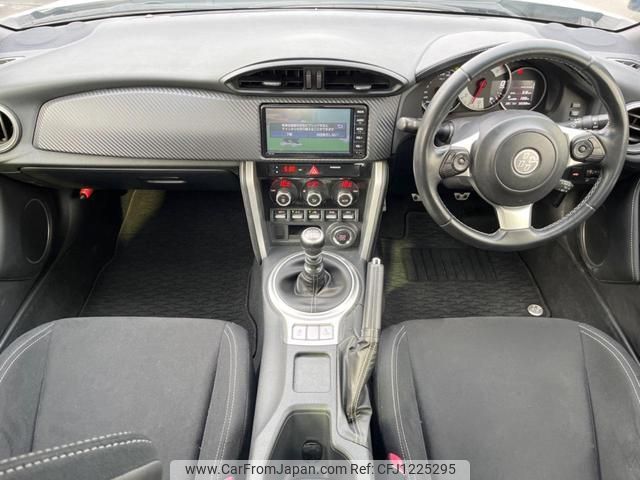 toyota 86 2018 quick_quick_ZN6_ZN6-092173 image 2