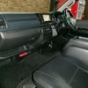 toyota regiusace-van 2017 CFJ1694438 image 6