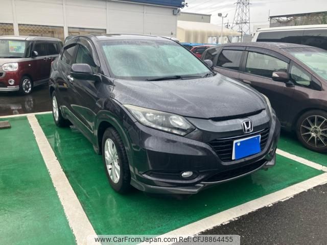 honda vezel 2015 CFJ8864455 image 2