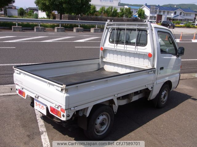 suzuki-carry-truck-1995-2633-car_e66e392a-7c7d-4b79-b9b3-73150e6a03c4