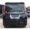 toyota esquire 2015 CFJ1712920 image 2