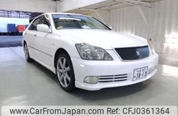 toyota crown 2005 ENHANCEAUTO_1_ea289811