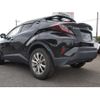 toyota c-hr 2017 GOO_JP_700080342430240420001 image 4