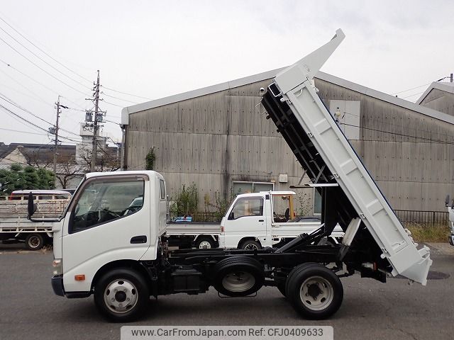 toyota dyna-truck 2012 24121909 image 2