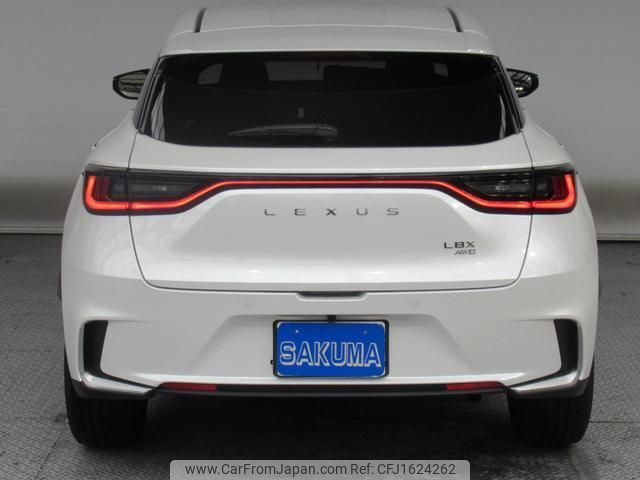 lexus lexus-others 2024 CFJ1624262 image 2