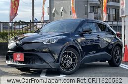 toyota c-hr 2017 CFJ1620562