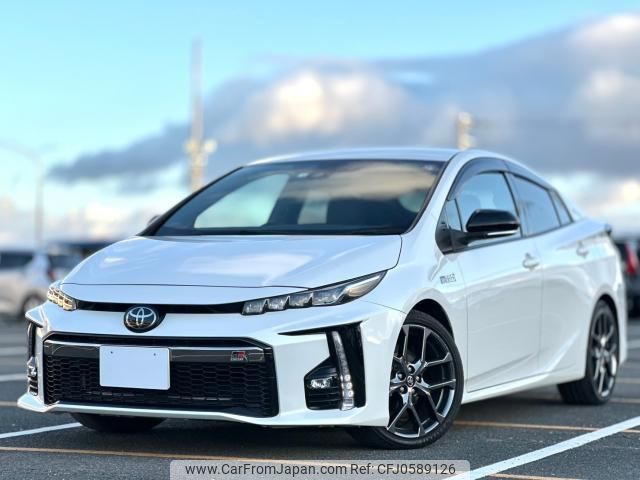 toyota prius-phv 2018 quick_quick_DLA-ZVW52_ZVW52-3081137 image 1