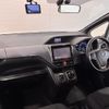 toyota voxy 2014 CFJ1675513 image 7