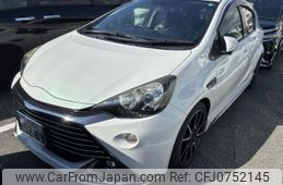 toyota aqua 2015 quick_quick_DAA-NHP10_NHP10-2463444