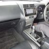 toyota land-cruiser-prado 2021 quick_quick_3BA-TRJ150W_0130906 image 3