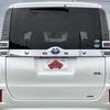 toyota voxy 2018 GOO_JP_700050301430250521001 image 9
