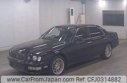 nissan cedric 1998 I017