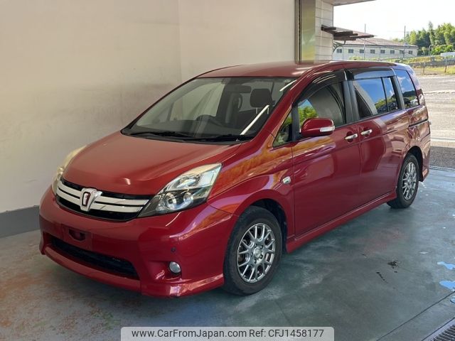 toyota isis 2013 CFJ1458177 image 1