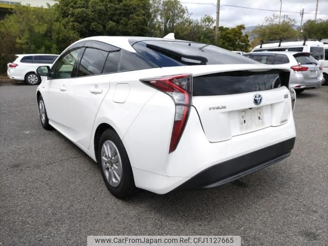 toyota prius 2018 quick_quick_DAA-ZVW50_ZVW50-6131470 image 2