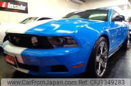 ford mustang 2011 CFJ1349283