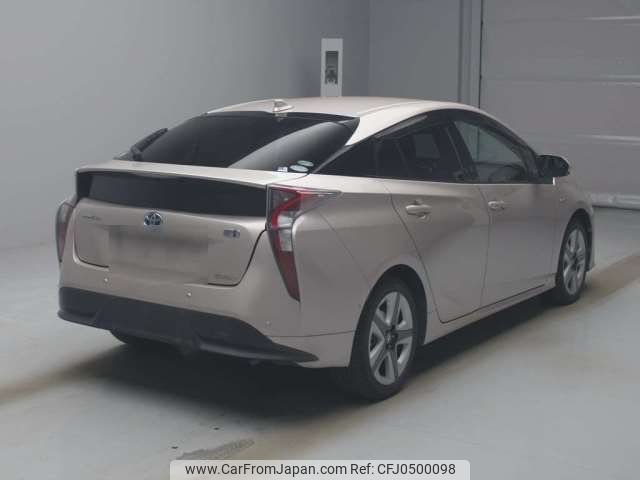 toyota prius 2016 -TOYOTA--Prius DAA-ZVW55--ZVW55-8009683---TOYOTA--Prius DAA-ZVW55--ZVW55-8009683- image 2