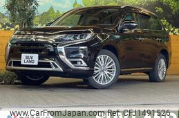 mitsubishi outlander-phev 2018 CFJ1491526