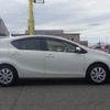 toyota aqua 2014 quick_quick_DAA-NHP10_NHP10-2299406 image 5