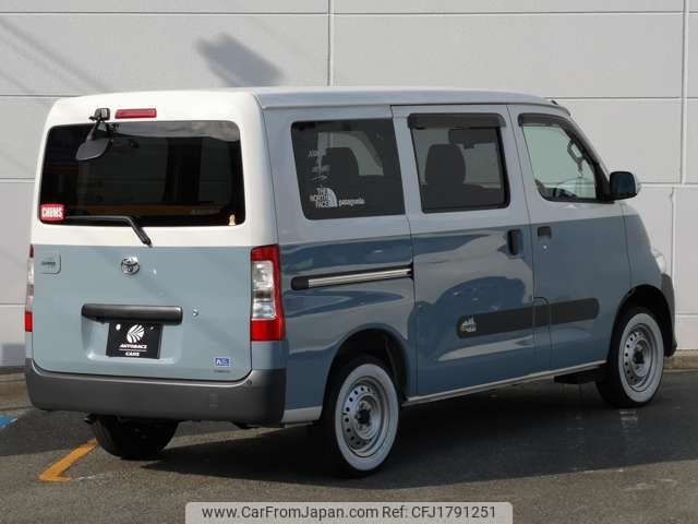 toyota townace-van 2021 CFJ1791251 image 2