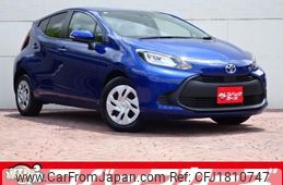 toyota aqua 2024 CFJ1810747