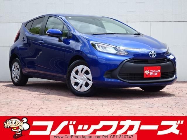 toyota aqua 2024 CFJ1810747 image 1