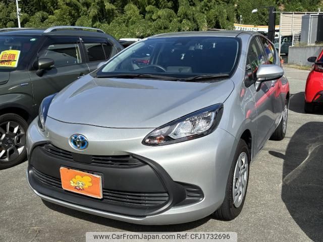 toyota aqua 2022 CFJ1732696 image 1