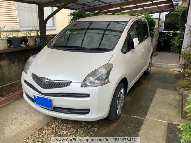 toyota ractis 2010 CFJ1673482 image 2