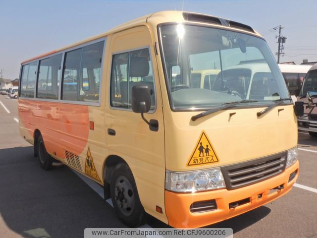 hino liesse-ii 2013 24012217 image 1