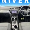 volkswagen golf-touran 2017 quick_quick_1TCZD_WVGZZZ1TZHW063169 image 2