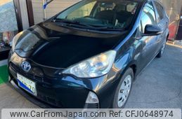 toyota aqua 2012 -TOYOTA--AQUA DAA-NHP10--NHP10-2035220---TOYOTA--AQUA DAA-NHP10--NHP10-2035220-