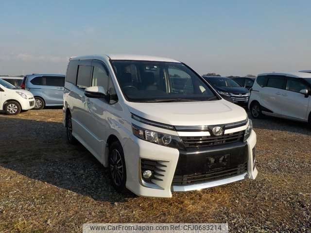 toyota voxy 2014 -TOYOTA--Voxy DBA-ZRR85W--ZRR85-0008148---TOYOTA--Voxy DBA-ZRR85W--ZRR85-0008148- image 1