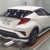 toyota c-hr 2020 -TOYOTA--C-HR NGX10-2017560---TOYOTA--C-HR NGX10-2017560- image 2