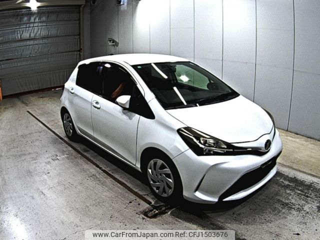 toyota vitz 2014 CFJ1503676 image 1