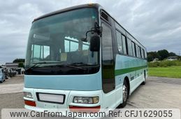 isuzu gala 2004 CFJ1629055
