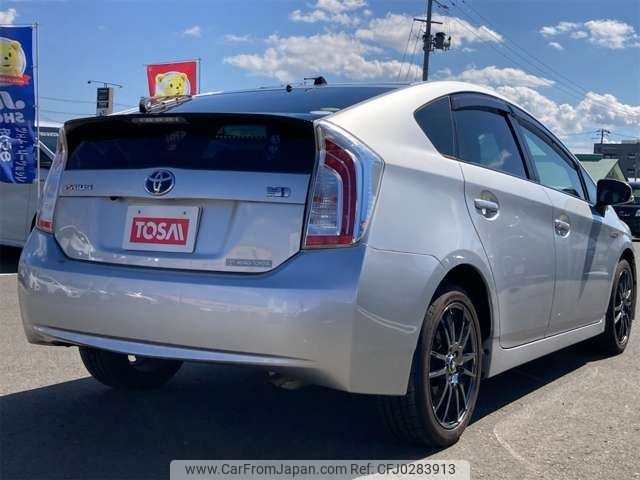 toyota prius 2013 -TOYOTA--Prius DAA-ZVW30--ZVW30-5611077---TOYOTA--Prius DAA-ZVW30--ZVW30-5611077- image 2