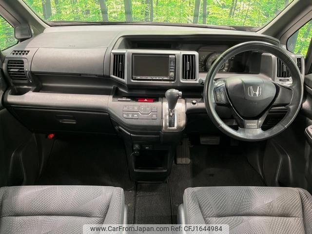 honda stepwagon-spada 2011 CFJ1644984 image 2
