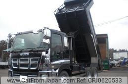 isuzu giga 2013 GOO_NET_EXCHANGE_0403152A30250106W001